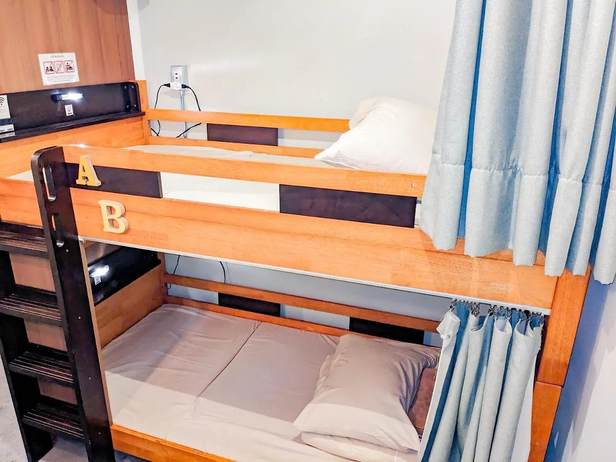 Hostel Jin Osaka 0*,  Japan