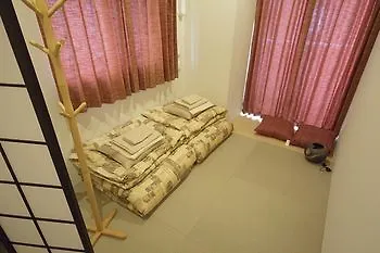 Hostel Jin Osaka 0*,